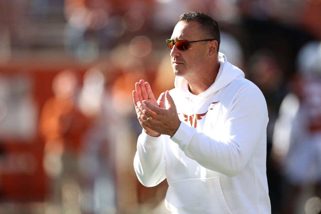 队的坚实后 队的坚实后